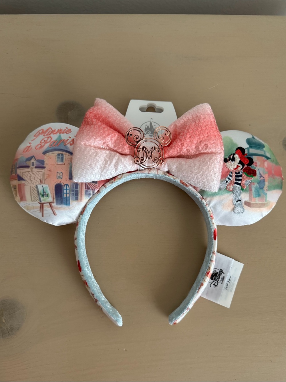 Disney Epcot World Showcase France Minnie
Mouse Ear Headband